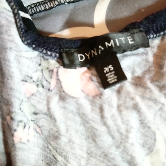 Top - Picture 2 of 2